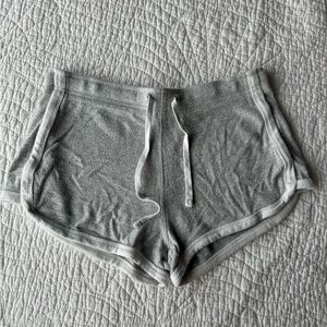 Aeropostale gray sweatshorts!